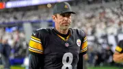 Aaron Rodgers, 42, Leads Steelers to Victory Over Lions with Trash Talk & Touchdowns