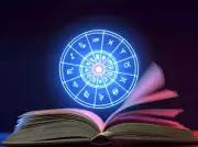 Career Horoscope Today 19 Dec 2025: Zodiac-Wise Tips for Work & Finance