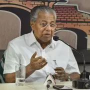 CM Vijayan Admits Past Meeting with Jamaat-e-Islami, Labels It 'Communal & Extremist'