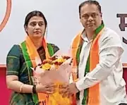 Ex-Shiv Sena (UBT) Corporator Tejasvee Ghosalkar Joins BJP Ahead of Mumbai Civic Polls