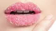 Fix Chapped Lips Overnight: A Simple Sugar Scrub Method That Works