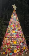 Goa's 25 Women Crocheters Craft 18-Ft Christmas Tree from 1000 Squares