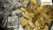 Gold, Silver Set for Biggest Annual Surge Since 1979 Despite Year-End Dip