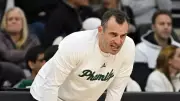 Green Bay Coach Doug Gottlieb's Chair-Throwing Outburst After 80-78 Loss to Robert Morris