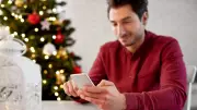 How to Reply to Merry Christmas Wishes: Top 10 Creative Responses for 2025