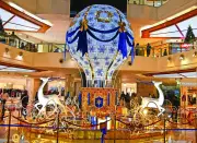 Kolkata's Christmas Buzz: DIY Décor & Food Pop-Ups Drive Festive Sales