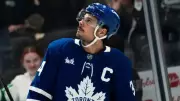 Maple Leafs Fans Furious After Team Praises Matthews Despite Loss to Sharks
