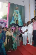 Mysuru Royal Matriarch Unveils 8x6 Ft Portrait of Maharaja Nalwadi Krishnaraja Wadiyar at KR Hospital