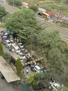 Pune's Sasanenagar Underpass Chaos: New Barrier Sparks Traffic Snarls
