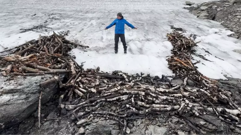 1,500-Year-Old Reindeer Hunting Site Found in Norway's Ice Mountains