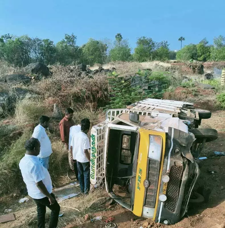 36-Year-Old Farmer Dies as Pickup Truck Overturns in Namakkal
