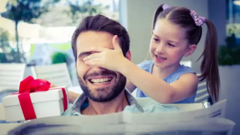 5 Key Life Lessons a Daughter Learns by Truly Listening to Her Father