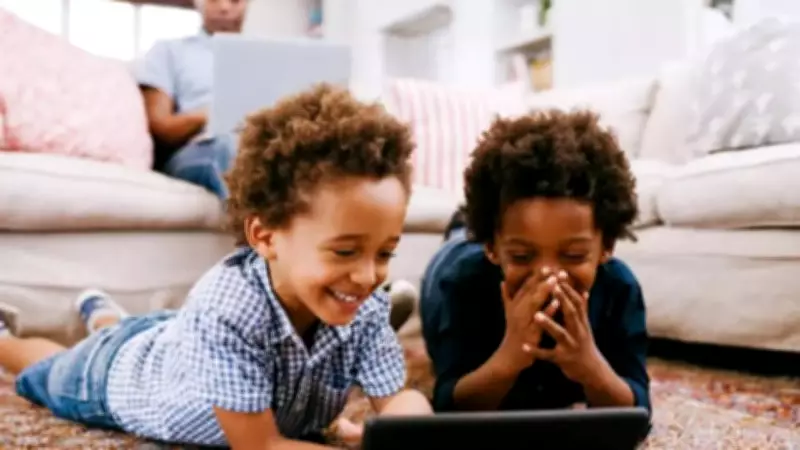 5 Phrases Parents Must Avoid When Raising Siblings to Foster Harmony