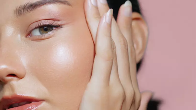 5-Step Minimal Skincare Routine for Busy Metro Women to Achieve Glass Skin