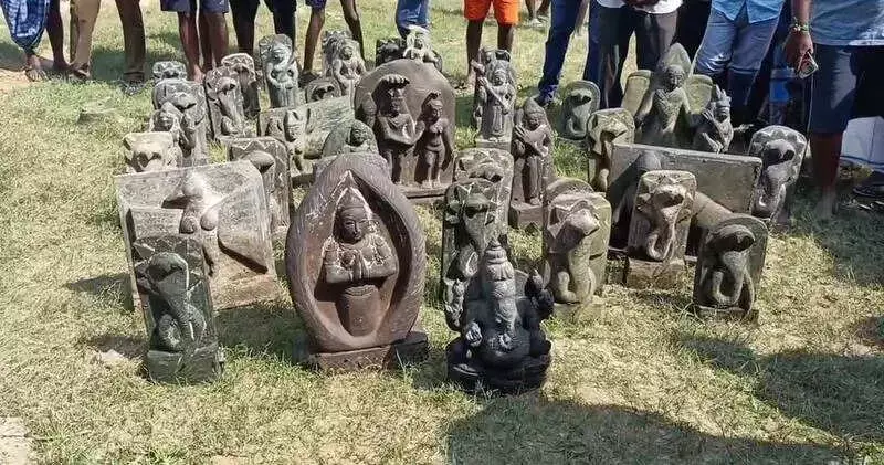 50 Stone Idols Found in Cooum River: Archaeology Department Yet to Inspect