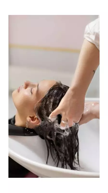 6 Everyday Habits That Are Quietly Damaging Your Hair Health