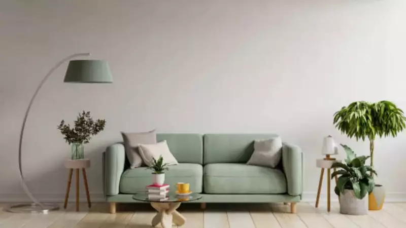 7 Vastu Items Bringing Bad Luck to Your Home: Clocks, Cactus & More