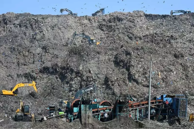 AAP Alleges MCD Data Manipulation on Delhi Landfill Waste