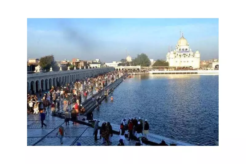 AAP Returns to Maghi Mela After 8 Years, BJP Joins Fray as Congress Stays Away