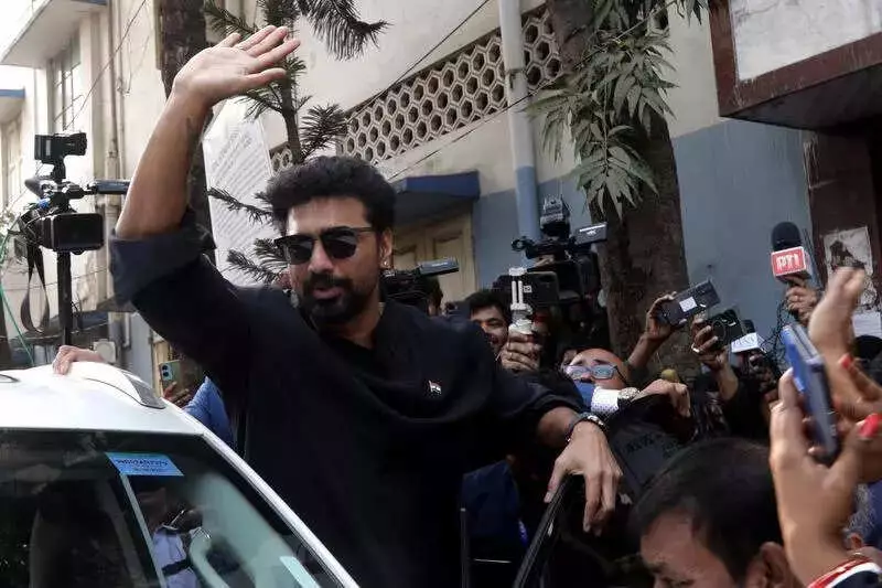 Actor-MP Dev Attends SIR Hearing, Raises Concerns Over Elderly Voter Hardships