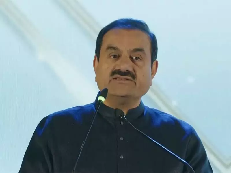 Adani Praises Vishakha Group's Industrial Model as New Blueprint for Indian Manufacturing