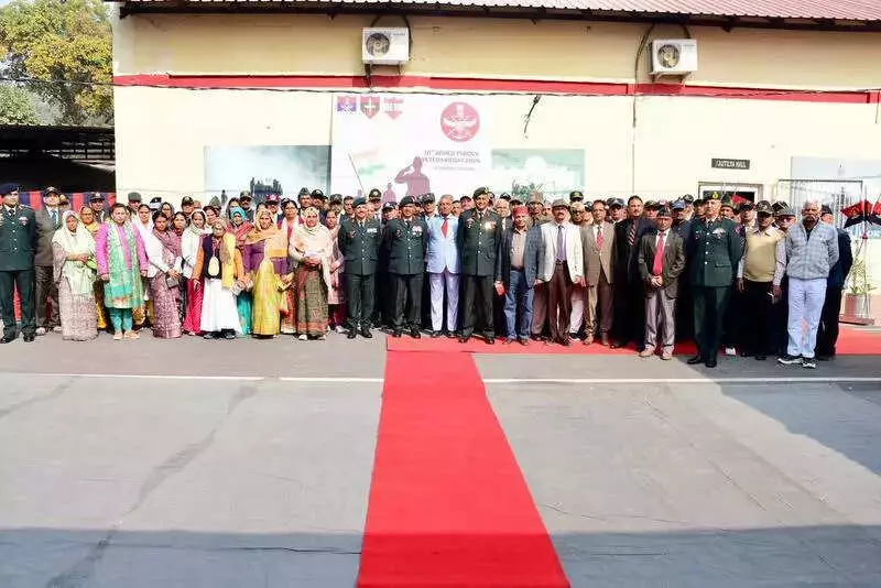 Agra Celebrates 10th Veterans' Day, Honours Armed Forces Heroes
