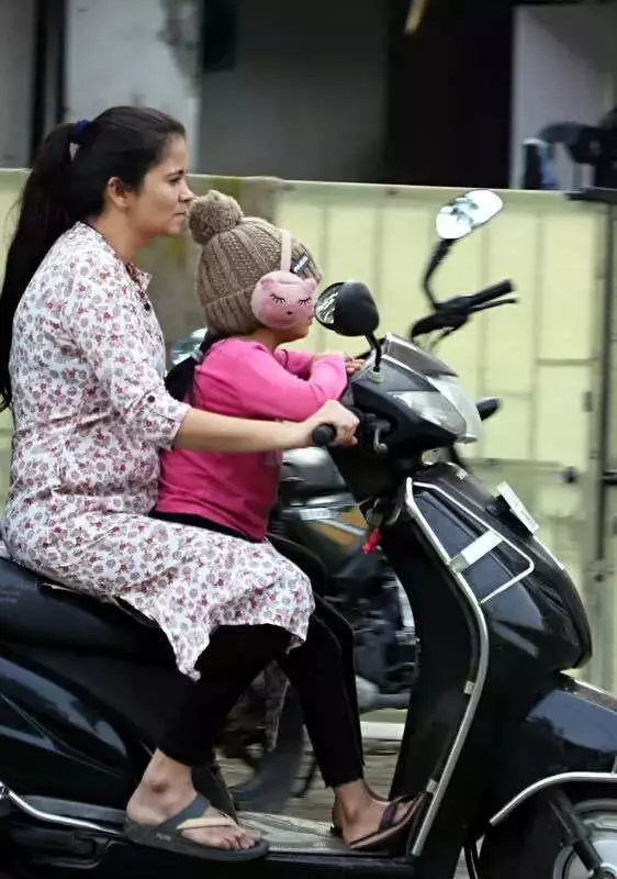 Ahmedabad Records Unusual Temperature Spike as Minimum Rises 5.3°C Above Normal