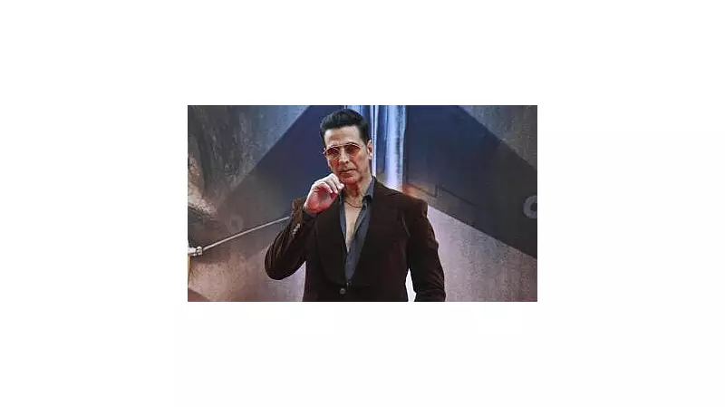 Akshay Kumar's Security Vehicle Crashes in Mumbai, No Injuries Reported