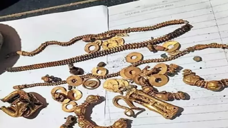Ancient Treasure Trove Unearthed in Karnataka: Pot of Coins & Jewellery Found in Gadag