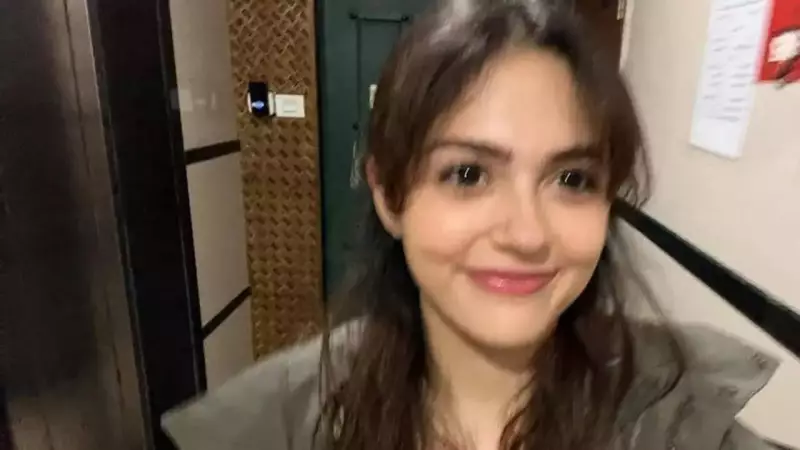 Aneet Padda's New Year Greeting & Heartfelt Tribute to Ahaan Panday