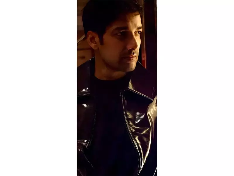 Anurag Sinha Makes a Powerful Comeback in Netflix's 'Taskaree', Delivers Stunning Performance