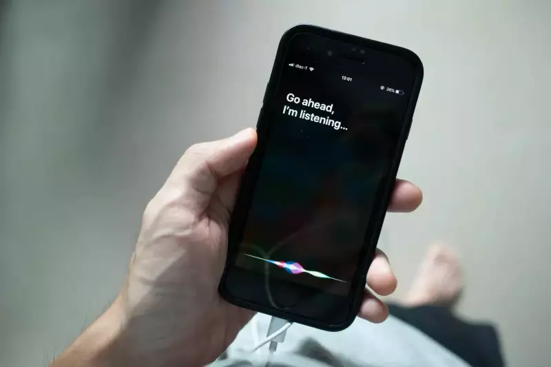 Apple Teams Up With Google's Gemini to Power Siri AI Overhaul