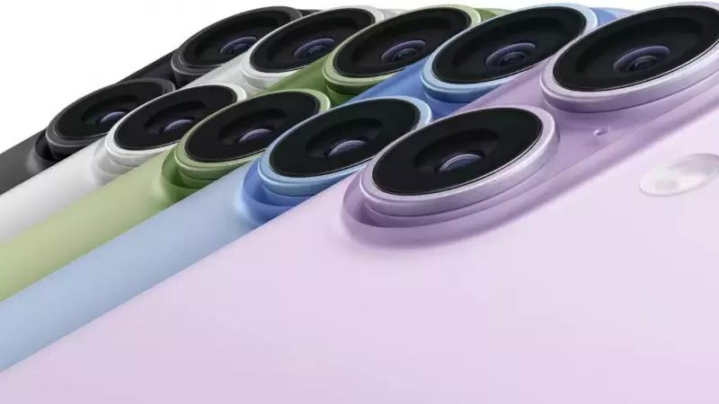 Apple Tops Global Smartphone Market in 2025 with Record Quarterly Share