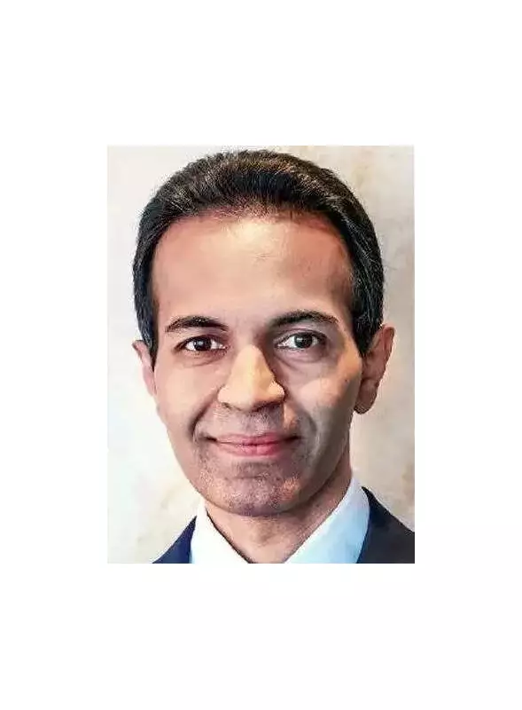 Ashok Leyland's New Lucknow EV Plant: A 14-Month Marvel, Eyes Global Top 10