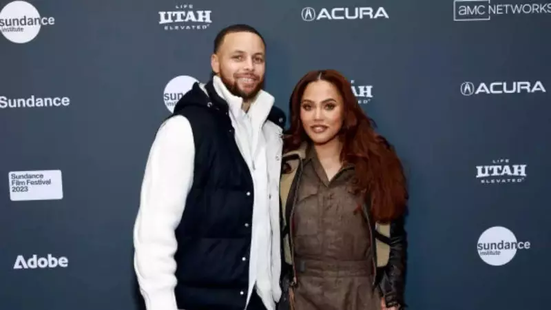 Ayesha and Stephen Curry Ring in 2026 with Passionate NYE Kiss, Fans Rejoice