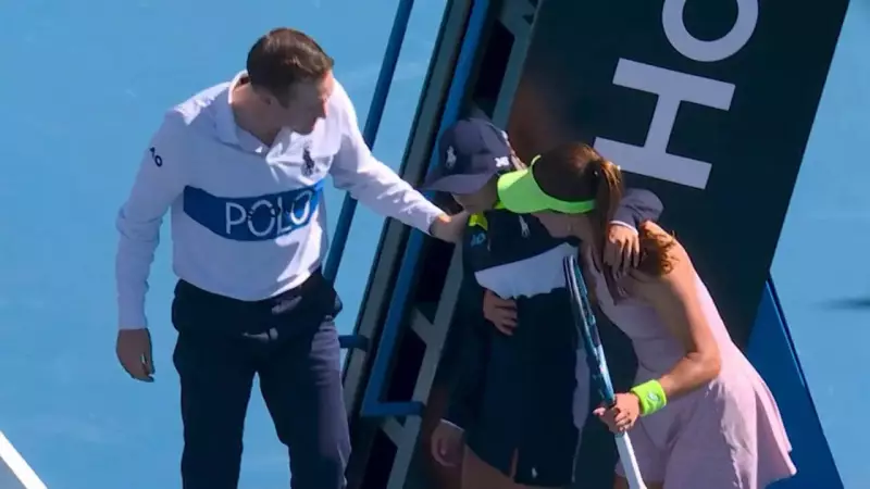 Ball Girl Collapses in Australian Open Heat, Players Rush to Help