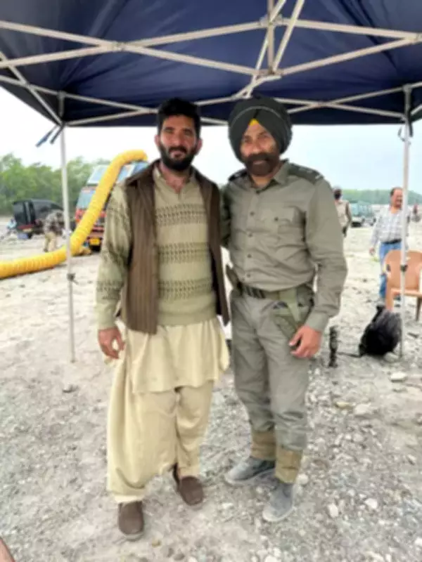 Behzaad Khan on Overcoming Awe to Fight Sunny Deol in Border 2
