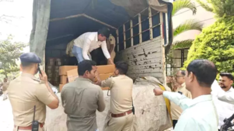 Belagavi Police Seize Rs 25 Lakh Illegal Liquor from Goa in Major Raid