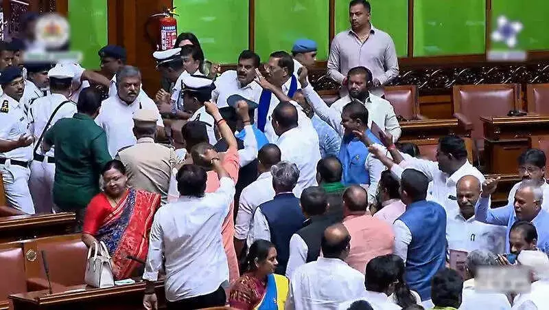 Bengaluru Legislature Session Descends Into Chaos as Governor Walks Out