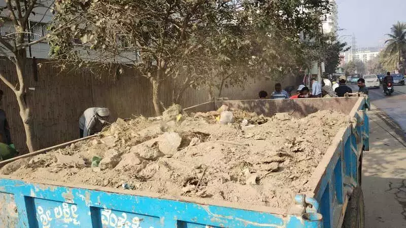 Bengaluru Residents Take Cleanup Into Own Hands, Remove Tractor-Load of Silt