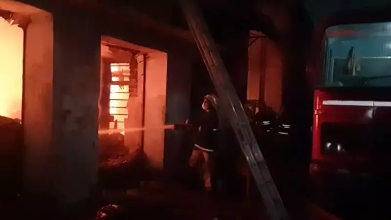 Bengaluru Scrap Godown Fire Sparks Panic, Damages Migrant Sheds in Begur