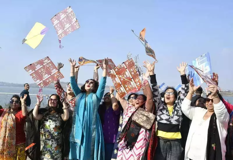 Bhopal's Bhojpal Kite Festival Lights Up Makar Sankranti with Colorful Celebrations