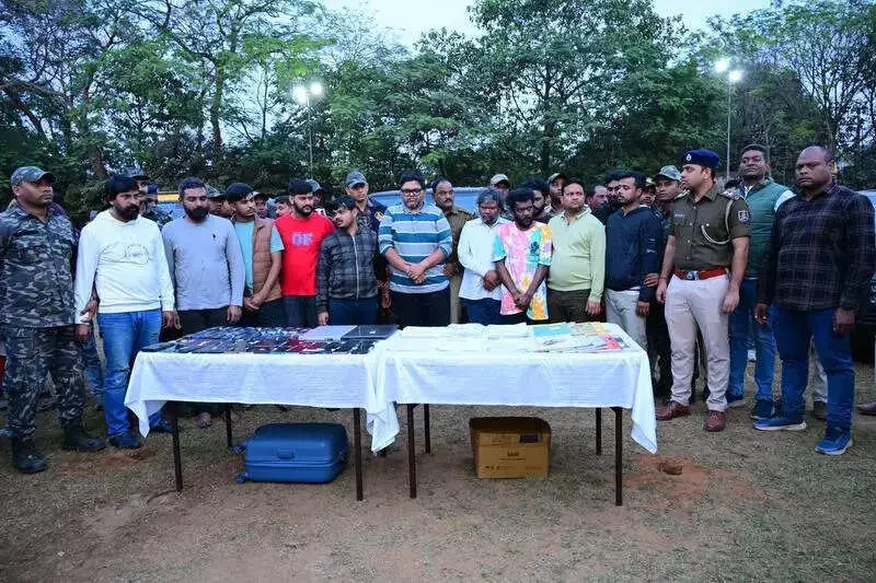 Bhubaneswar Police Bust Interstate Cyber Racket, Arrest 12 in Fake Voucher Scam