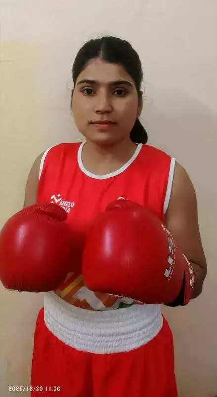 BHU's Varsha Singh Ends 15-Year Wait, Selected for Elite Women's Boxing Camp