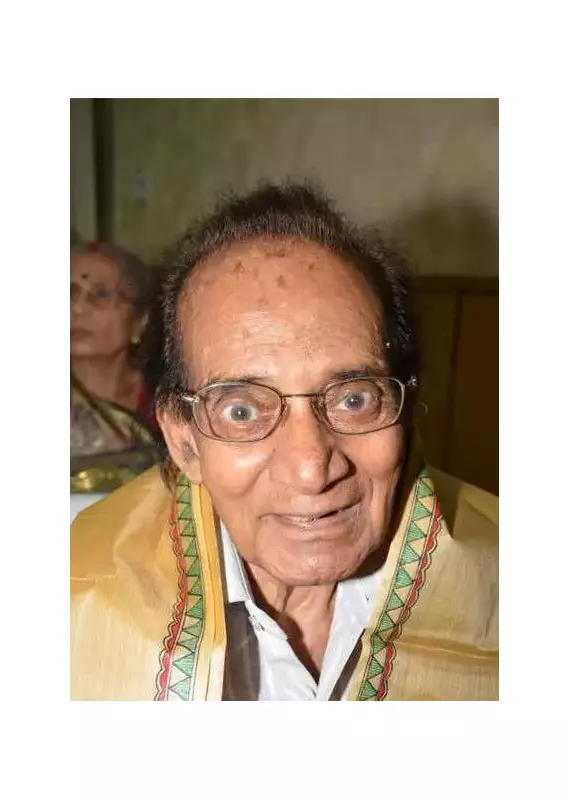 Bihar's Padma Shri Winners: Folk Artists & Scientist Honored for Contributions