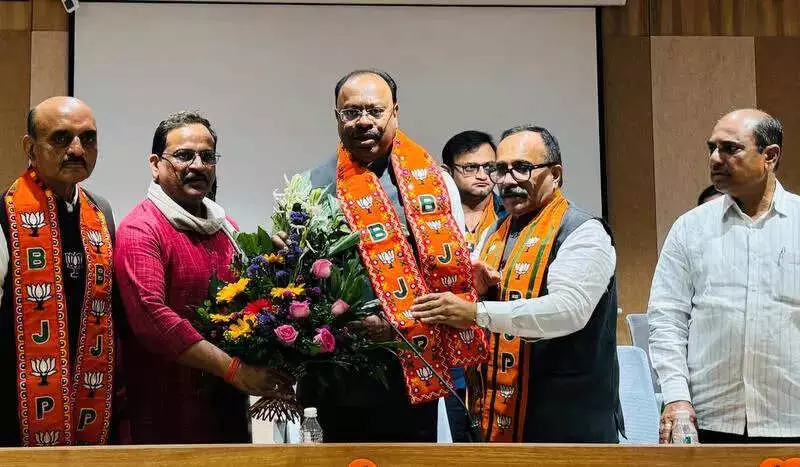 BJP's Bawankule Defends Unopposed Civic Polls, Calls It 'Political Maturity'