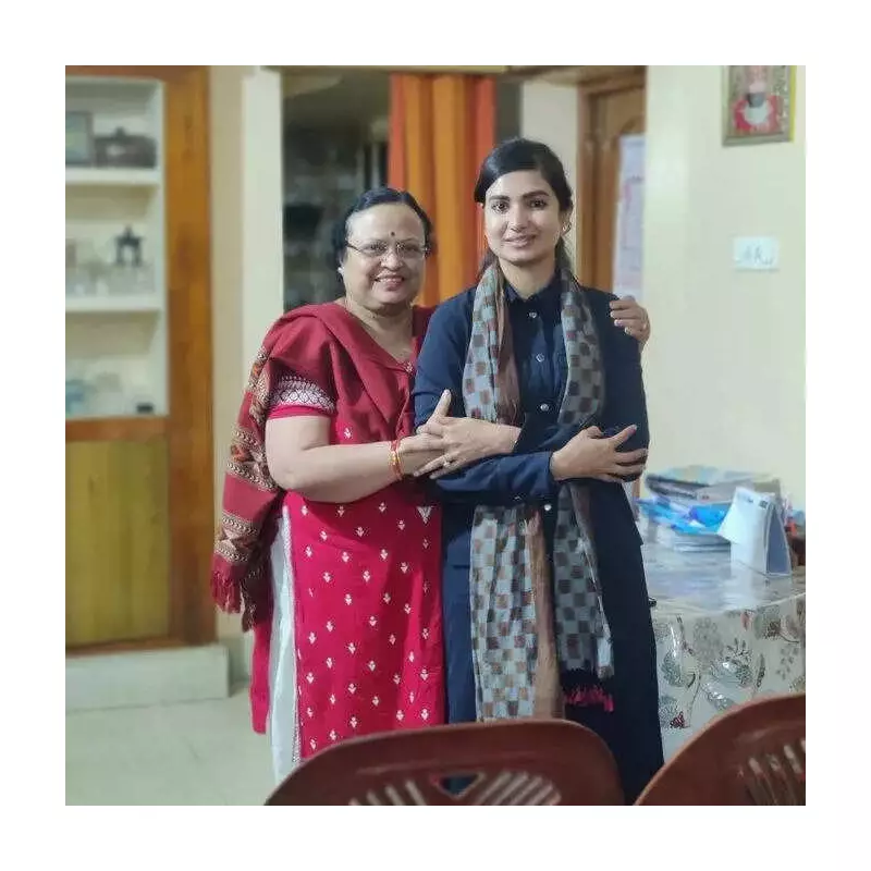 BMC Sells 'Mo Khata' Compost at Bhubaneswar Flower Show 2026 for Rs 10/kg