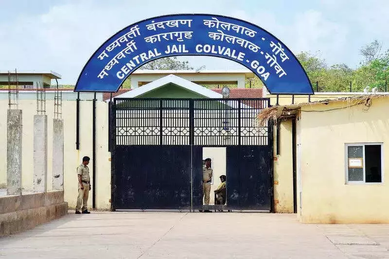Bombay HC Orders Phone Jammers, CCTV After Inmate's Call from Colvale Jail