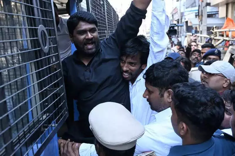 BRS Leaders Arrested in Secunderabad During Rally for Separate Municipal Corporation