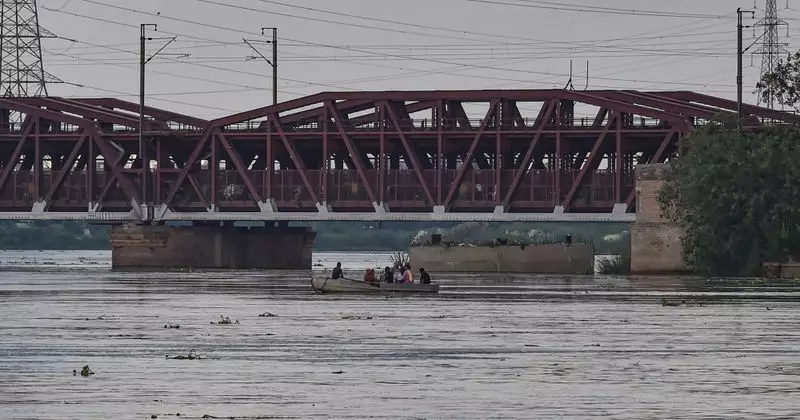 Centre Directs Haryana, UP to Divert Munak & Ganga Waters to Revive Yamuna River